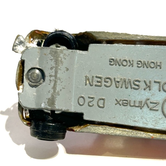 Vintage Zylmex Volkswagen Beetle Bug Die Cast Model Toy Car Orange Flower 1960s - Picture 8 of 10